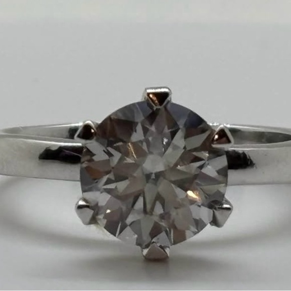 2.84ct MOISSANITE RING SIZE 7 - Picture 3 of 3